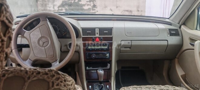 Mercedes C 230-4