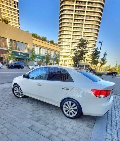 Kia Cerato-3