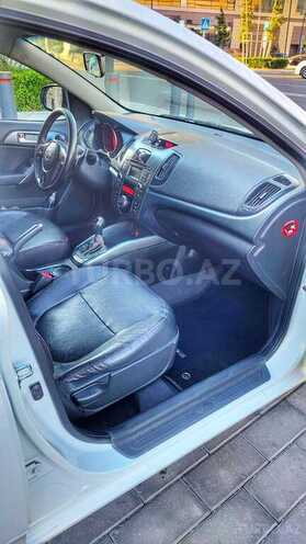 Kia Cerato-7