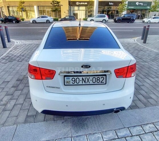 Kia Cerato-4
