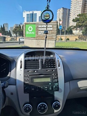 Kia Cerato-8