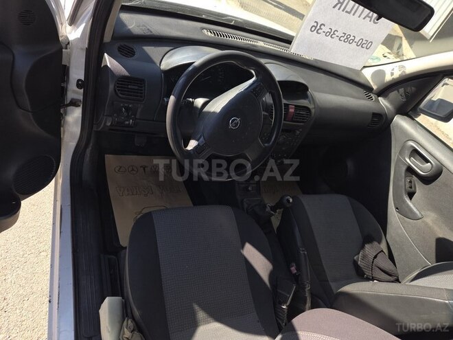 Opel Combo-3