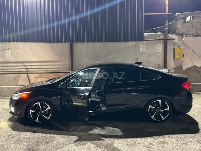 Chevrolet Cruze-2