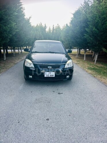 Kia Rio-1