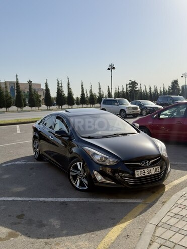 Hyundai Elantra-7