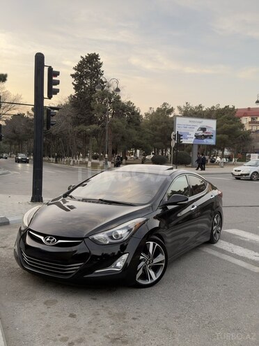 Hyundai Elantra-6