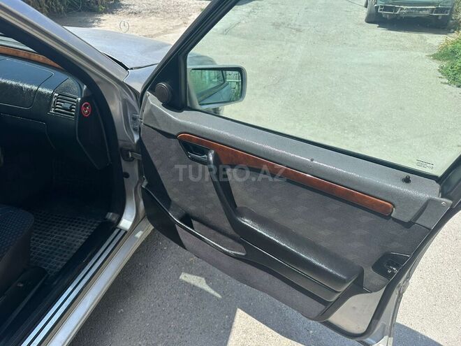 Mercedes C 230-9