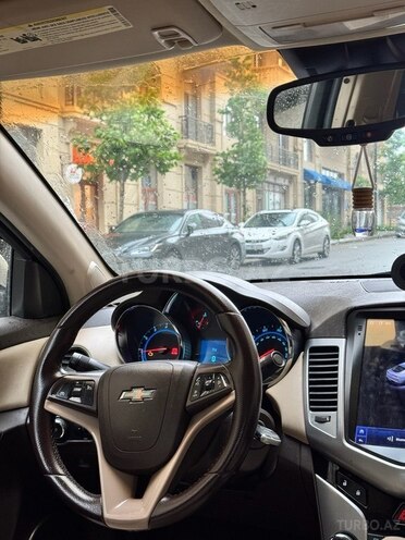 Chevrolet Cruze-6