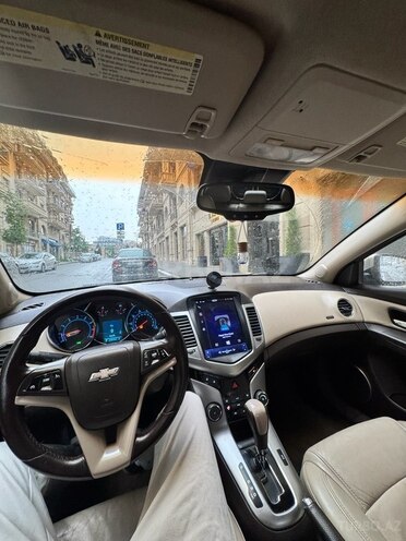 Chevrolet Cruze-7