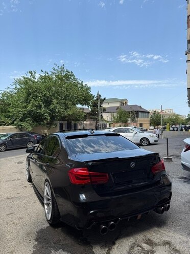 BMW 330-5