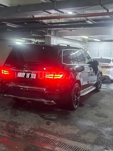 Mercedes GL 500 4MATIC-7