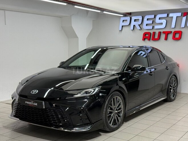 Toyota Camry-1