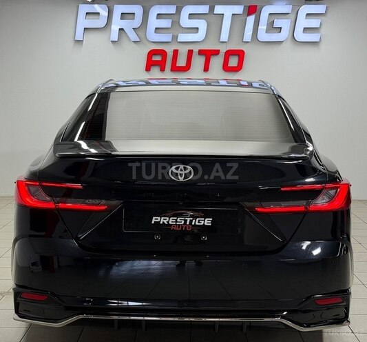 Toyota Camry-4