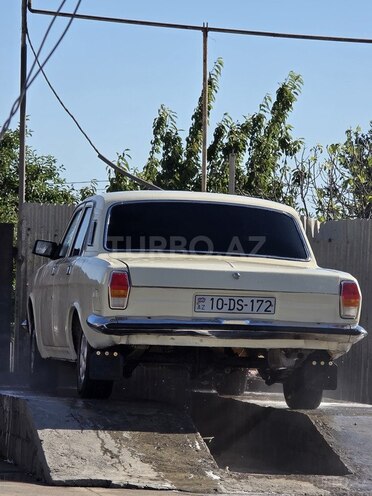 GAZ 24 "Volga"-4