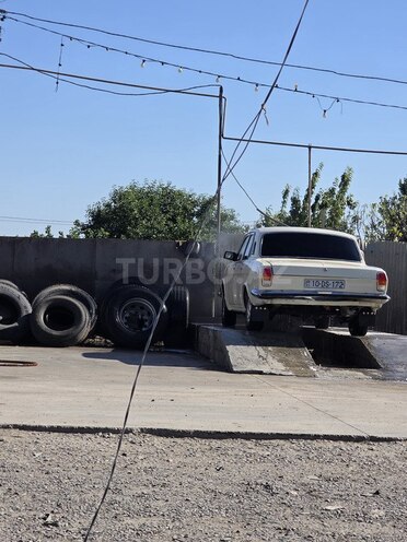 GAZ 24 "Volga"-5