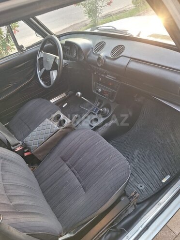 LADA (VAZ) 2106-7