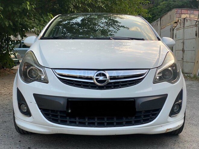 Opel Corsa-1