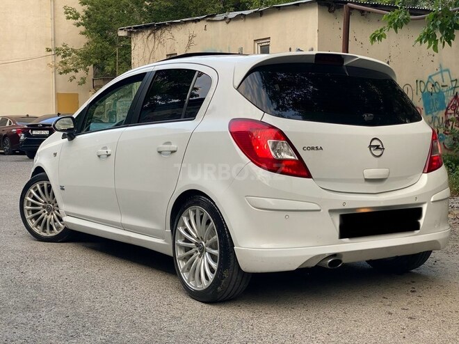 Opel Corsa-11