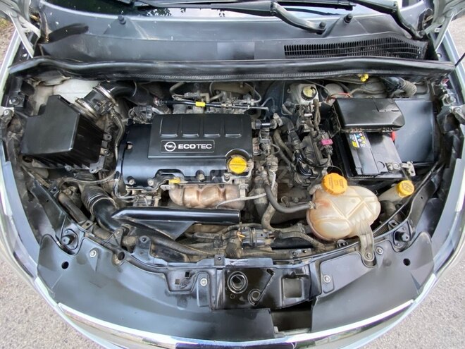 Opel Corsa-21