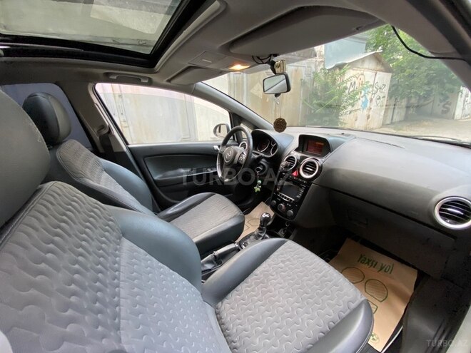 Opel Corsa-19