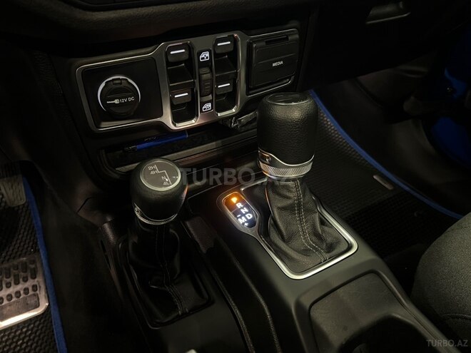 Jeep Wrangler-14