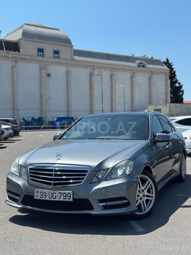 Mercedes E 220-4