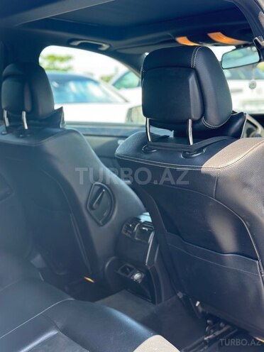 Mercedes E 220-14