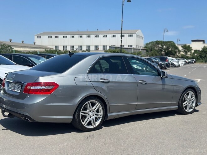 Mercedes E 220-7