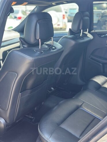 Mercedes E 220-15