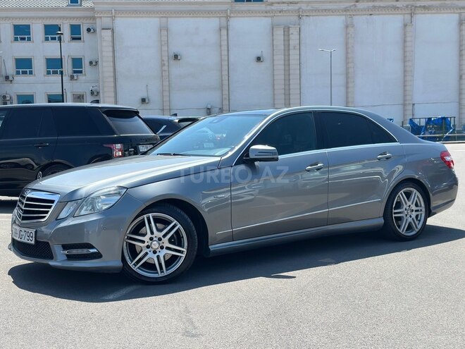 Mercedes E 220-5