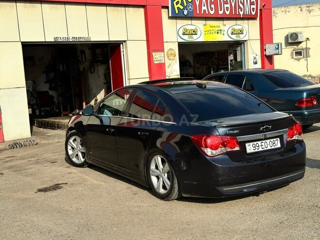 Chevrolet Cruze-3