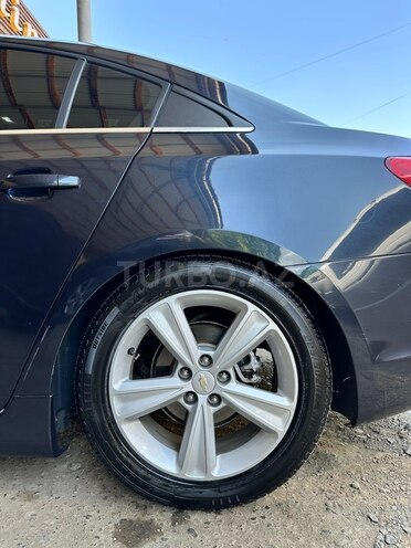 Chevrolet Cruze-5