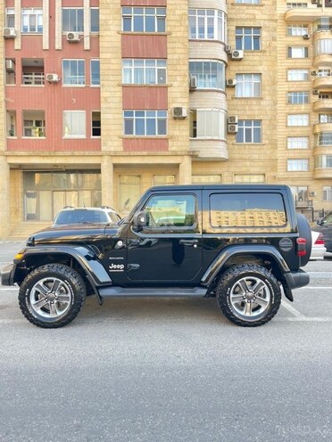 Jeep Wrangler-3