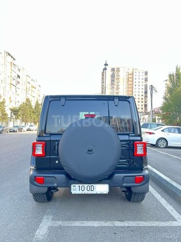 Jeep Wrangler-5