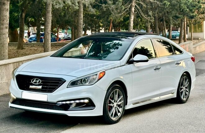 Hyundai Sonata-4