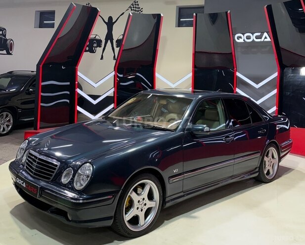 Mercedes E 240-2