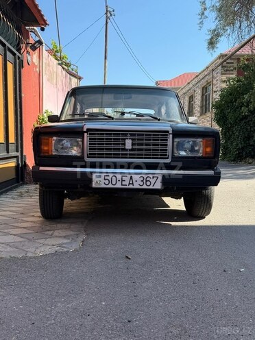 LADA (VAZ) 2107-1