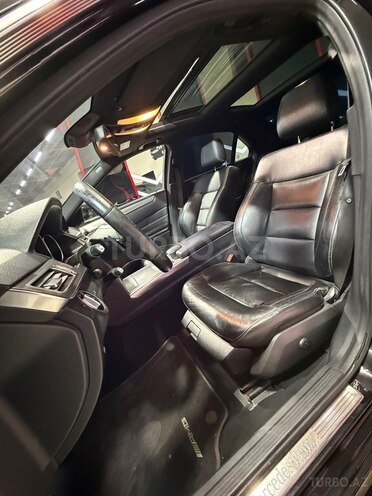 Mercedes E 250-14