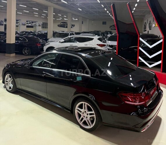 Mercedes E 250-8