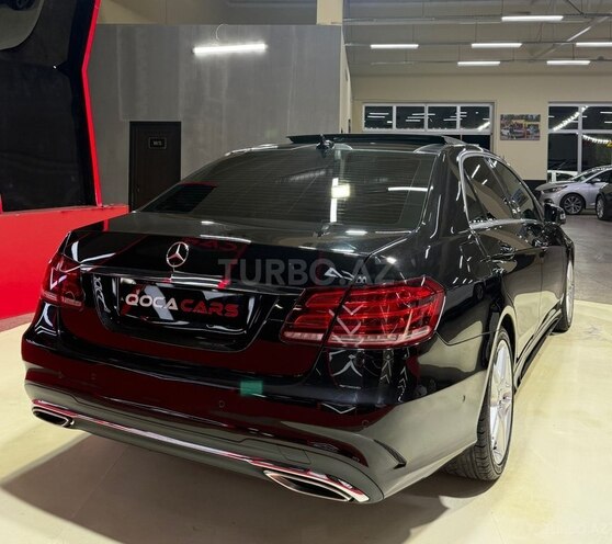 Mercedes E 250-10