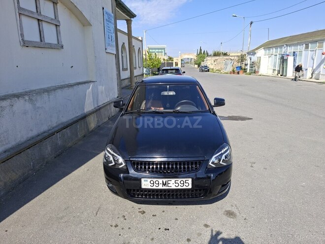 LADA (VAZ) Priora-1