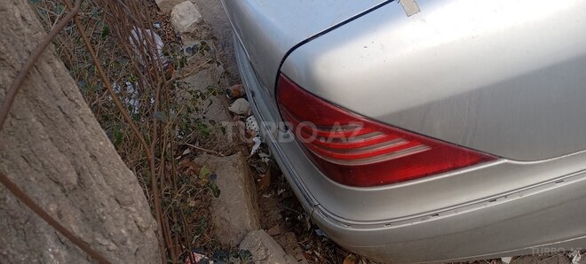 Mercedes S 320-4