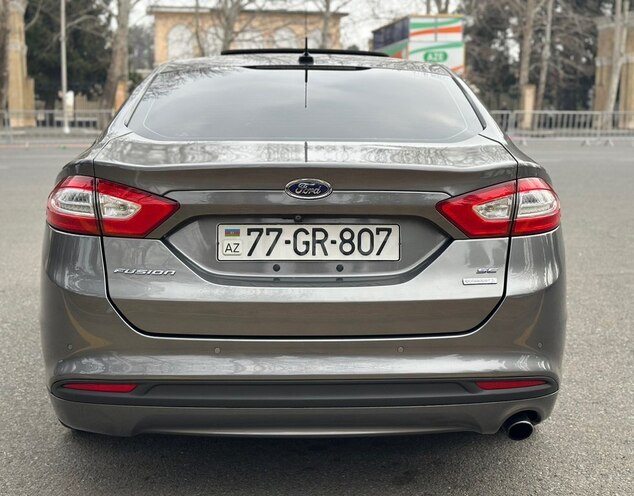 Ford Fusion (North America)-16