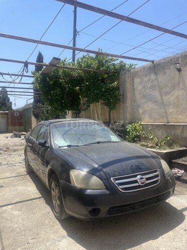 Nissan Altima-3