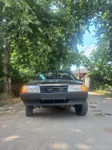 LADA (VAZ) 21099-1