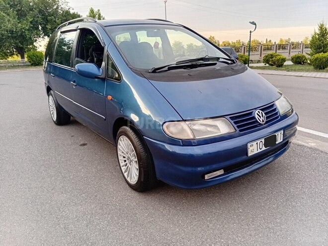 Volkswagen Sharan-1