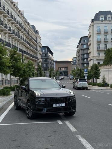 Lynk & Co 09-1
