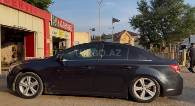 Chevrolet Cruze-8