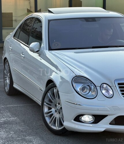 Mercedes E 320-5