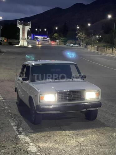 LADA (VAZ) 2107-2